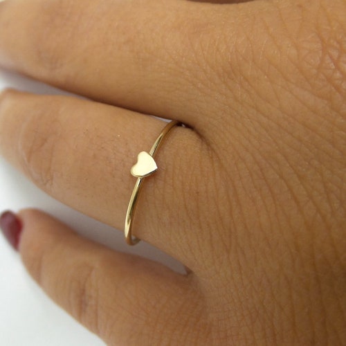Heart Ring / 14k Gold Heart Ring / Small Heart Ring shops / Dainty Heart Ring / Gold Heart Ring / Thin Heart Ring / Love Ring / Gift for Her