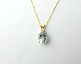 Aquamarine Necklace / 14k  Gold Aquamarine Necklace with Diamond /  Oval Aquamarine Necklace / Blue Gemstone Necklace / March Birthsone