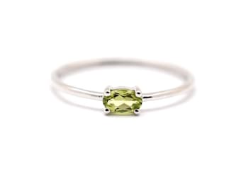 Peridot Ring 5 by 3 mm / 14k Gold Peridot Ring / Oval Peridot Solitaire Ring / Peridot Birthstone Ring / August Birthday Peridot / Stackable
