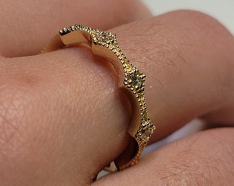 Stackable Diamond Ring / Personalized Diamond Millgrain Wedding Ring / 14k Gold Diamond Wedding Ring / Stackable Diamond Ring