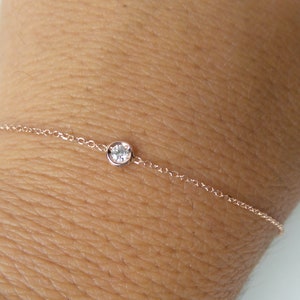 Diamond Bracelet / 14k Rose Gold Diamond Bracelet SI1 I-J Color /  Diamond Solitaire Bracelet /  Dainty Diamond Bracelet / Diamond Disc