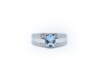 Aquamarine Diamond Ring / 14k Gold Oval Aquamarine Diamond Ring / March Diamond Ring / Birthstone Aquamarine Engagement Ring/Blue Aquamarine