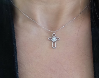Diamond Cross Necklace / 14k Gold Diamond Cross / Infinity Diamond Cross / Baptism Gift / Communion / Confirmation / Confirmation / Cross