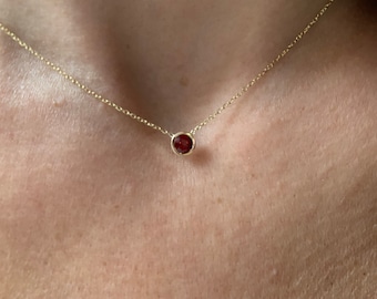 Garnet Solitaire Necklace / 14k Gold Garnet Necklace / Round Garnet Necklace / January Garnet Necklace / Bezel set Garnet Necklace