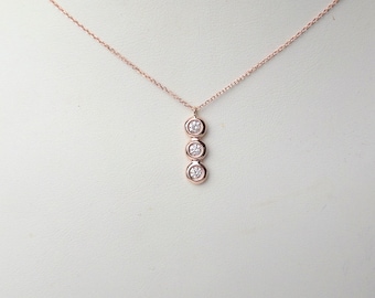 Diamond Bezel Necklace / 14k Rose Gold Diamond Necklace 0.25cts / Bridal Diamond Necklace / Floating Diamond / Dainty Diamond Necklace