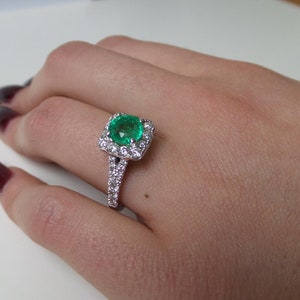 Emerald Ring/ 14k Gold Emerald Ring with Diamonds/ Diamond Ring with Emerald/ Round Emerald Ring/ Emerald Engagement Ring/ Bridal Jewelry
