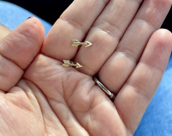 Love Arrow Earrings / 14k Gold Cupids Arrow Studs / Arrow Earrings / Valentines Arrow Studs / Layering Arrow Earrings