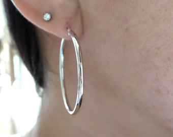 Hoop Earrings / 14k White Gold Hoop Earrings / Gold Round Hoop Earrings / White Gold Hoop Earrings / Everyday Gold Hoop Earrings