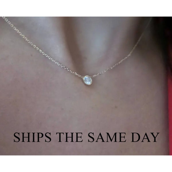 Diamond Necklace / Diamond Solitaire Necklace / 14k Gold Diamond Bezel Necklace / Diamond Necklace / Floating Diamond / Dainty Diamond