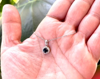 Sapphire Diamond Necklace / 14K Gold Diamond Sapphire Necklace / Bridal Diamond Sapphire Necklace / Gemstone Diamond Necklace