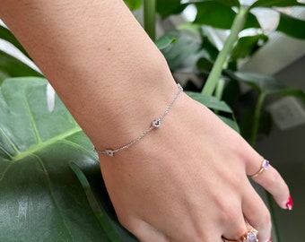 Small Diamond Heart Bracelet / 14k Gold Diamond Heart Station Bracelet/ Mini Diamond Heart Bracelet / Valentines Day Heart Bracelet / Gift