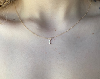 Small Crescent Moon Necklace/ 14k Gold Crescent Pendant / Petite Layering Crescent Pendant/ 14k Gold Crescent/ Tiny Crescent