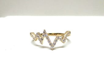 Heartbeat Ring / 14k gold Heartbeat Ring / Diamond Heartbeat Ring / EKG Ring / Gold Heartbeat Ring / Diamond Wedding Band / Stacking Ring
