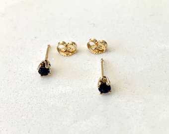 Sapphire Earrings 3MM / 14 K Gold Sapphire Earrings / Blue Sapphire Studs / September Sapphire Studs / Minimalist Sapphire Earrings