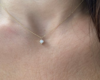 Diamond Solitaire Pendant 0.20ct / Diamond Prong Pendant / 14k Gold Diamond Solitaire Pendant / Layering Bridal Diamond /Minimalist Diamond