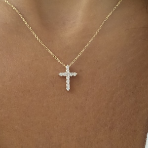 Diamond Cross Necklace / 14k Gold Diamond Cross 0.18 CT / Dainty Diamond Cross / Baptism Gift / Communion / Confirmation / Confirmation /