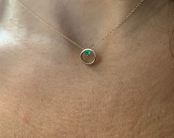 Emerald Necklace / Circle Emerald Necklace / 14k Gold Emerald Birthstone Necklace / Emerald Solitaire Necklace / Solid Emerald Gold