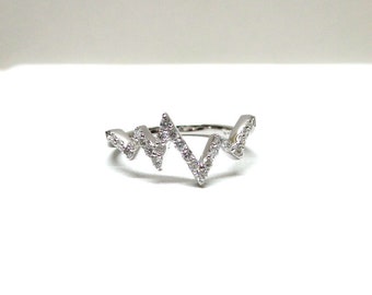 Heartbeat Ring / 14k White Gold Heartbeat Ring / Diamond Heartbeat Ring / EKG Ring / Gold Heartbeat Ring / Diamond Wedding Band / Stacking