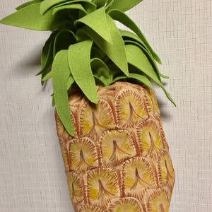 Custom made golf headcover Pineapple image 3