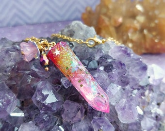 Glitter resin crystal necklace