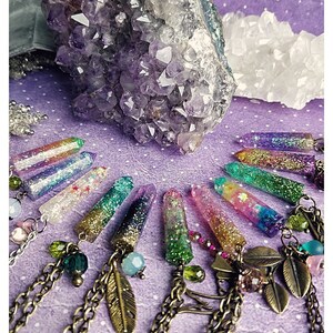 Glitter resin crystal necklace image 2