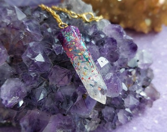 Glitter resin crystal necklace