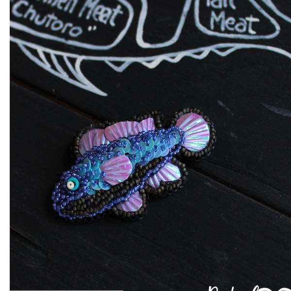 Lucky fish brooch, sardine brooch, sealife jewelry, bead embroidery, ocean gift, sea creature brooch, beaded brooch, purple blue pin