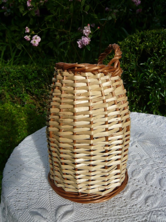 Norman Shrimp Basket Wicker Two Colors 1950 Very Rare Fishing