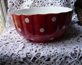 Enorme saladier coupe à fruit Digoin Sarreguemines faience pois blans fond rouge 1920 France décor cuisine bord festonné  collector retro