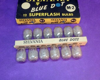 Vintage Sylvania Blue Dot Flashbulbs Number M2 Bulbs