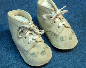 Vintage Baby Booties Delicate Stitching, Embroidery for Display Collection or Doll