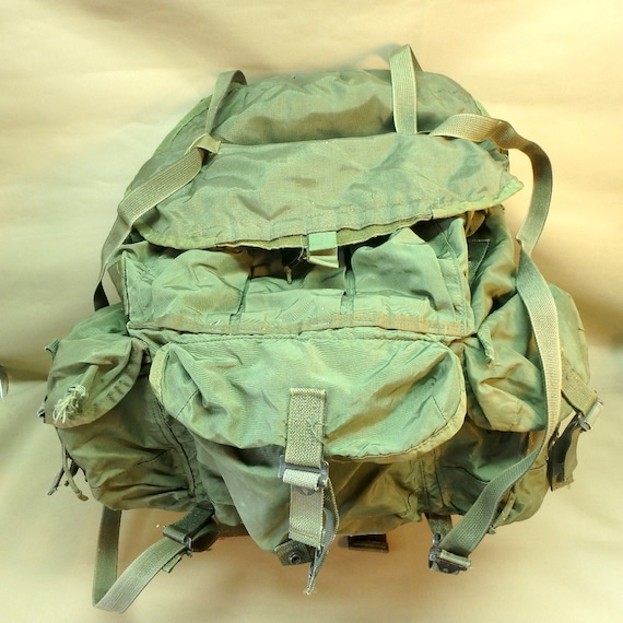 Field Pack Combat LC-1 Large Nylon 8465-01-019-9103 With Field Pack Combat LC-1 Large Nylon 8465-01-019-9103 With
