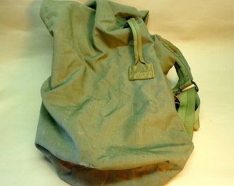 US Army Military Duffle Bag Pack / Back Pack -   Olive Drab Green - Nylon