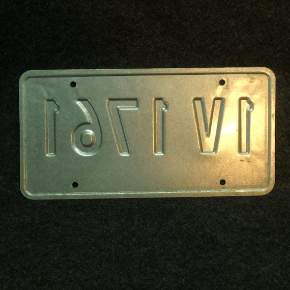 South Dakota License Plate - 1V1761 - Mount Rushmore - Great Faces