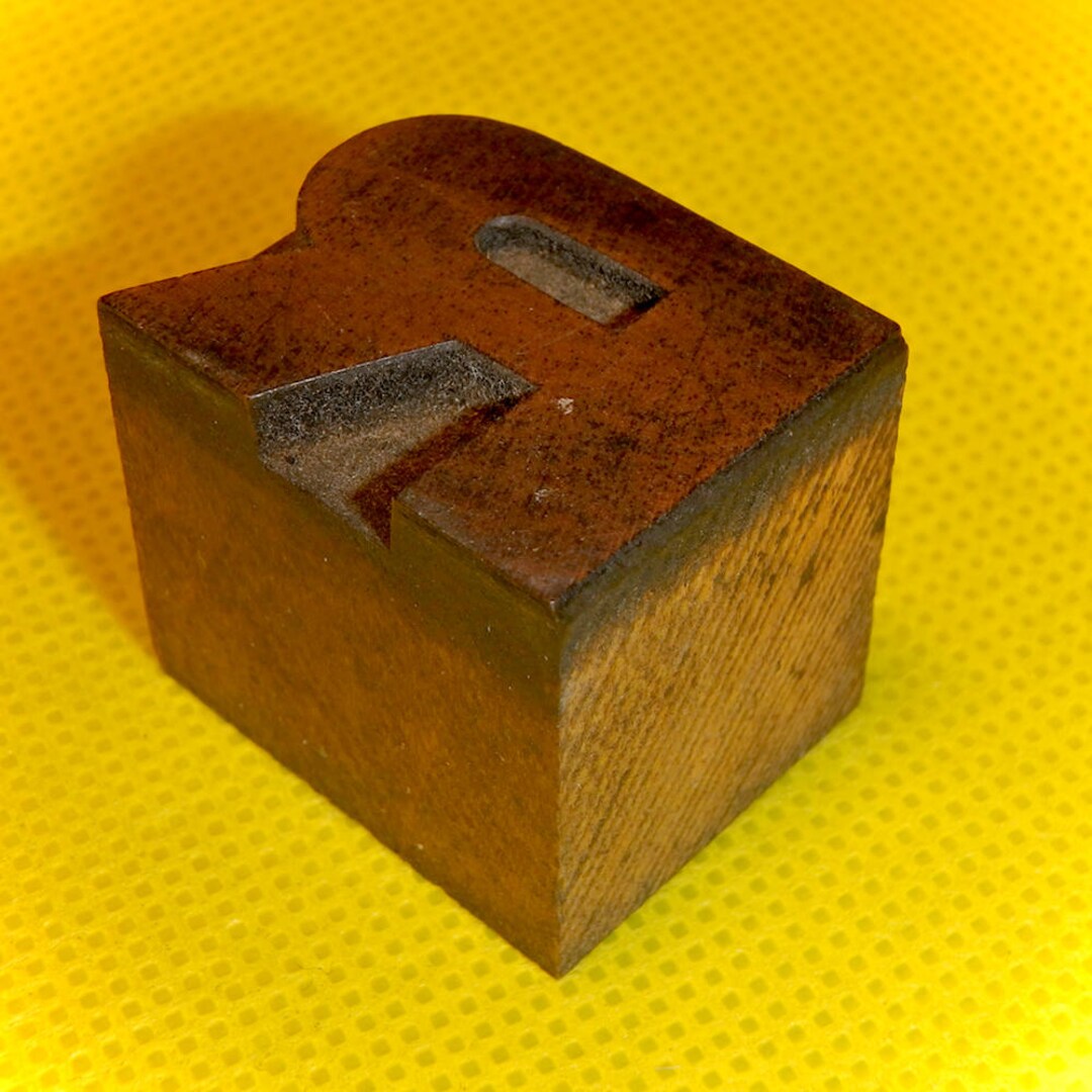 Printers Type Block Letter 