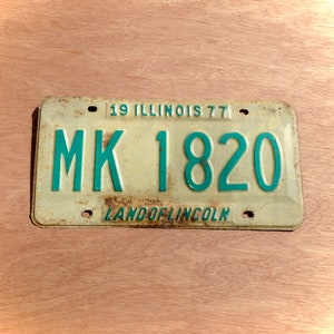 Illinois License Plate - MK 1820 - Green on Cream - Dated June 1977