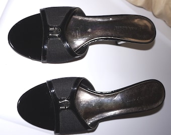 Vintage Etienne Aigner Pumps