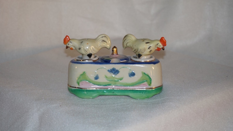 Vintage 1950/'s Nodding Hens Salt and Pepper Shaker with condiment jar made in Occupied Japan