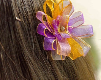 Flower Bobby Pin - Daisy Bobby Pin- Girl's Hair Accessories - Great Gift Idea - Multiple Colors Available