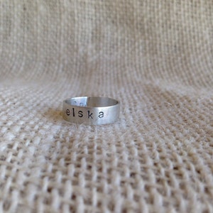 Love in Icelandic ring image 5