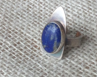 Lapis lazuli rocket ring