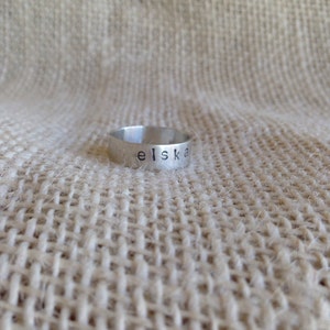 Love in Icelandic ring image 3