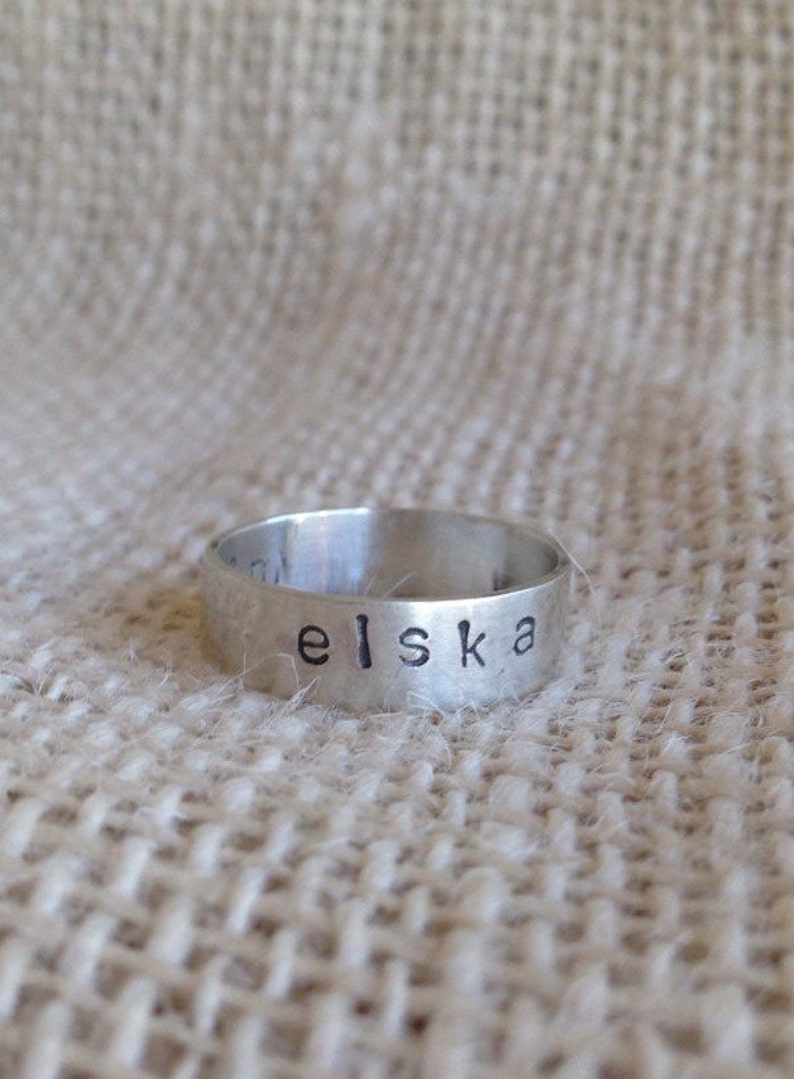 Love in Icelandic ring image 1