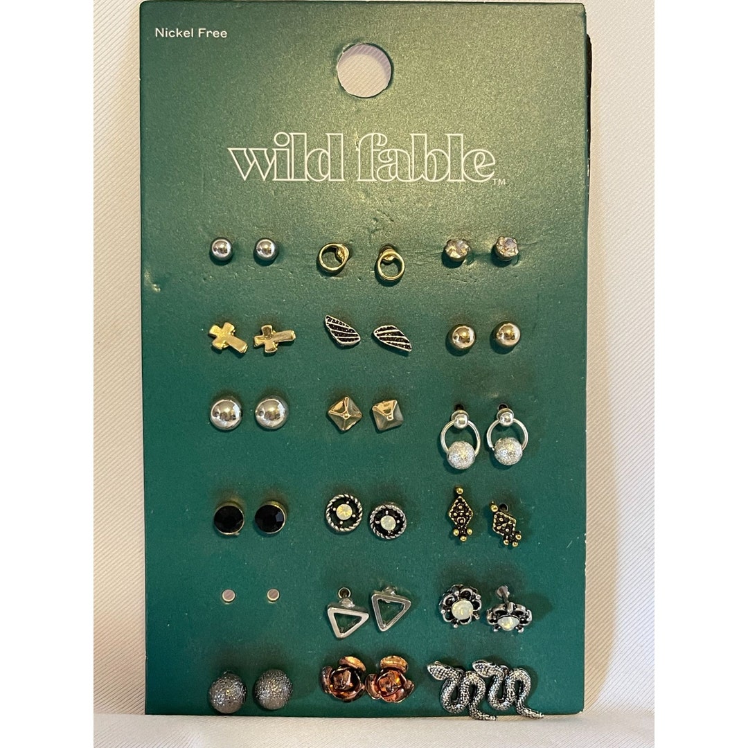 Wild Fable Card of Earrings 17 Pair Post Style Fashionable Fun