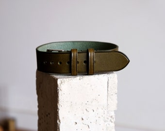 Leather vintage single pass watch band/strap From Atelier Du Cuir -100% handmade 20mm/21mm/22mm - buttero olive - leather loop