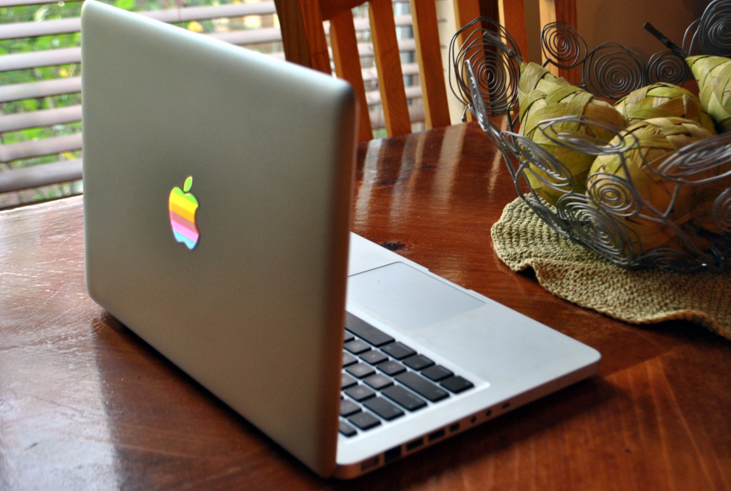 Utilfreds Hemmelighed Pick up blade GLOWING Apple Macbook Decal Sticker Retro LED Logo From - Etsy