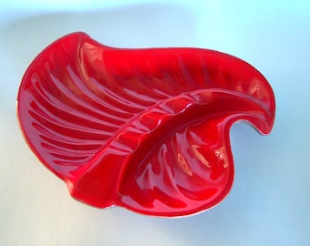 Mid Century Modern Leaf Shaped Bisque Ashtray, Sequoia Ware, California