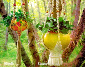 Vintage Macrame Plant Hanger Pattern Book PDF • 1970s Easy Macrame Pot Hanger • 70s DIY Beginner Macrame Pattern Bead Digital Download eBook