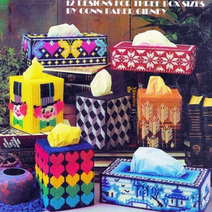 Libro PDF con modello vintage in tela di plastica • Modello per copertina di scatola di fazzoletti in tela di plastica • Fiore Cuore Pagliaccio Farfalla Grano Zebra Babbo Natale Fungo
