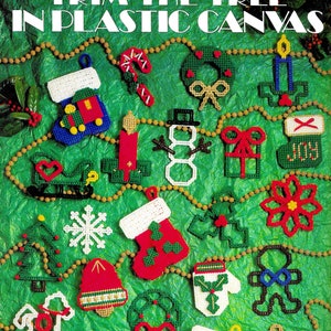 Vintage Lot 24 Christmas Plastic Canvas Cross Stitch Ornaments Santa Kiss  PHOTOS